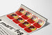 Poster vintage norvegese 8 marzo e sardine norvegesi