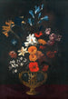 Fleurs dans un vase ornemental sur une table - Giacomo Recco — vista dell’opera