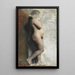 Jeune modello femminile in piedi, profilo a destra - Vilhelm Hammershøi — quadro incorniciato alla parete
