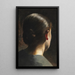 Ritratto della sorella dell'artista, Anna Hammershøi, vista di schiena - Vilhelm Hammershøi — quadro incorniciato alla parete