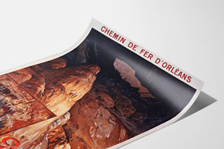 Manifesto turistico vintage – Grotte di Lacave, Rocamadour, presentato su una pagina curva, visto in prospettiva.