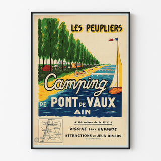 Manifesto turistico vintage – Les Peupliers, campeggio di Pont-de-Vaux, presentato in una cornice sottile su una parete chiara.