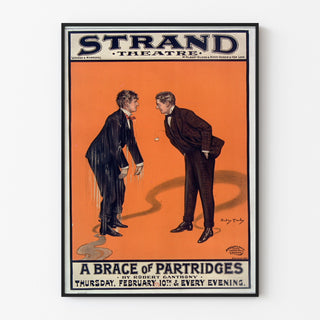 Manifesto vintage A Brace of Partridges, Strand Theatre, presentato in una cornice sottile su una parete chiara.