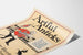 Poster vintage Artful Anticks con re e gatto