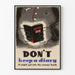 Poster vintage di propaganda inglese 'Non tenere un diario'