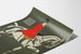 Poster vintage cavallo e cavaliere con cappotto rosso
